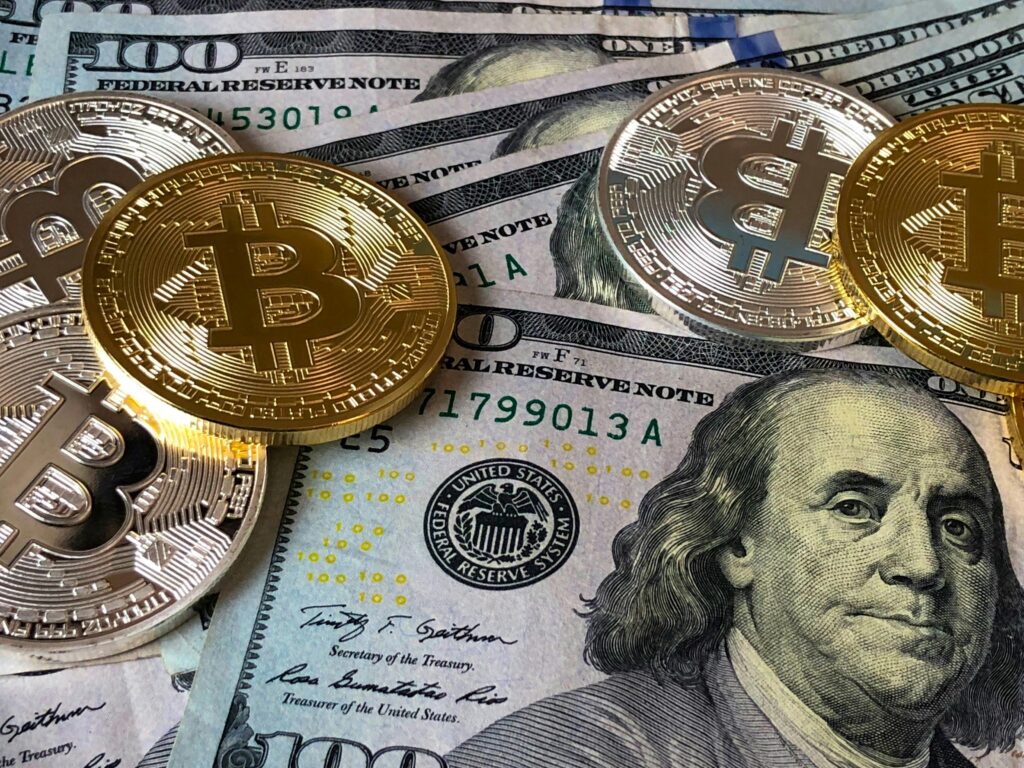 top 10 cryptocurrencies in 2025